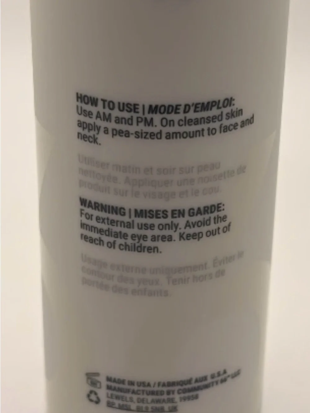 Community Sixty-Six Hydrating Gel Moisturizer — White